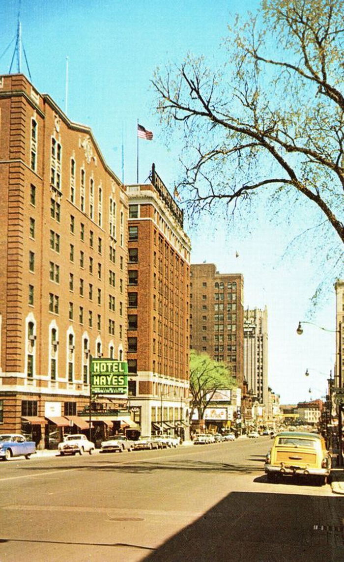 Hotel Hayes - Vintage Postcard (newer photo)